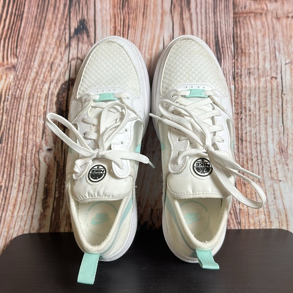 Nike Court Vision Alta Platform Sneakers Womens Sz 8.5 - Picture 6 of 8